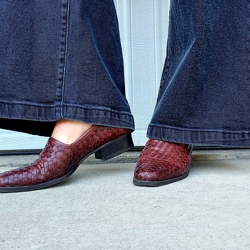 Nicole Woven Brown Leather Loafers Size 8 Made In Brazil